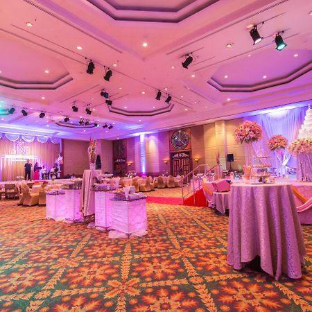 Golden Tulip Sovereign Hotel Bangkok Zewnętrze zdjęcie