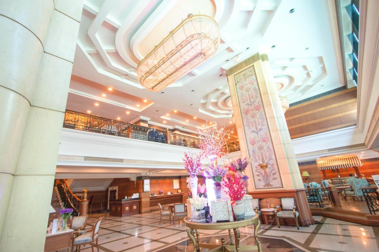 Golden Tulip Sovereign Hotel Bangkok Zewnętrze zdjęcie
