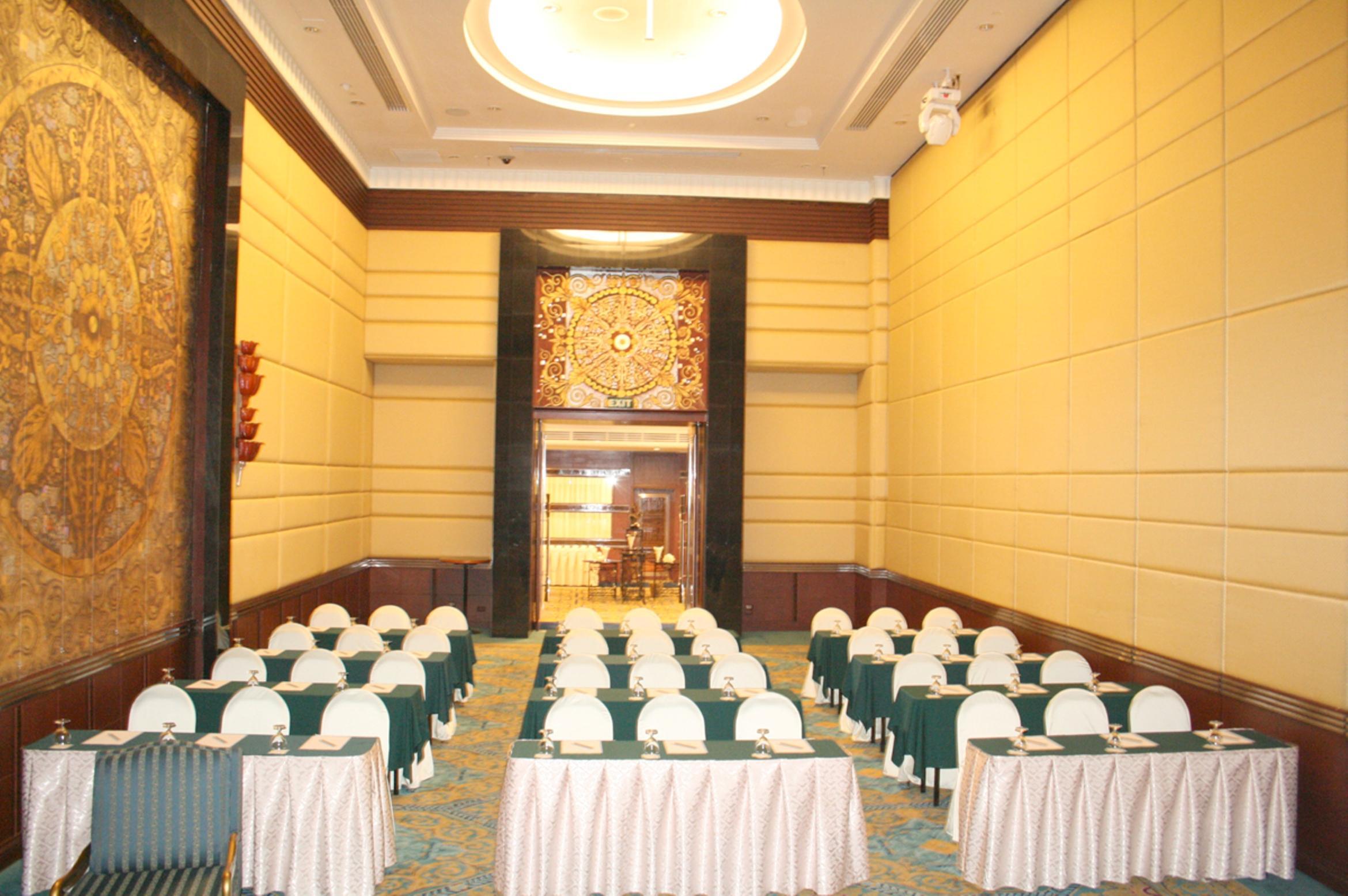 Golden Tulip Sovereign Hotel Bangkok Zewnętrze zdjęcie