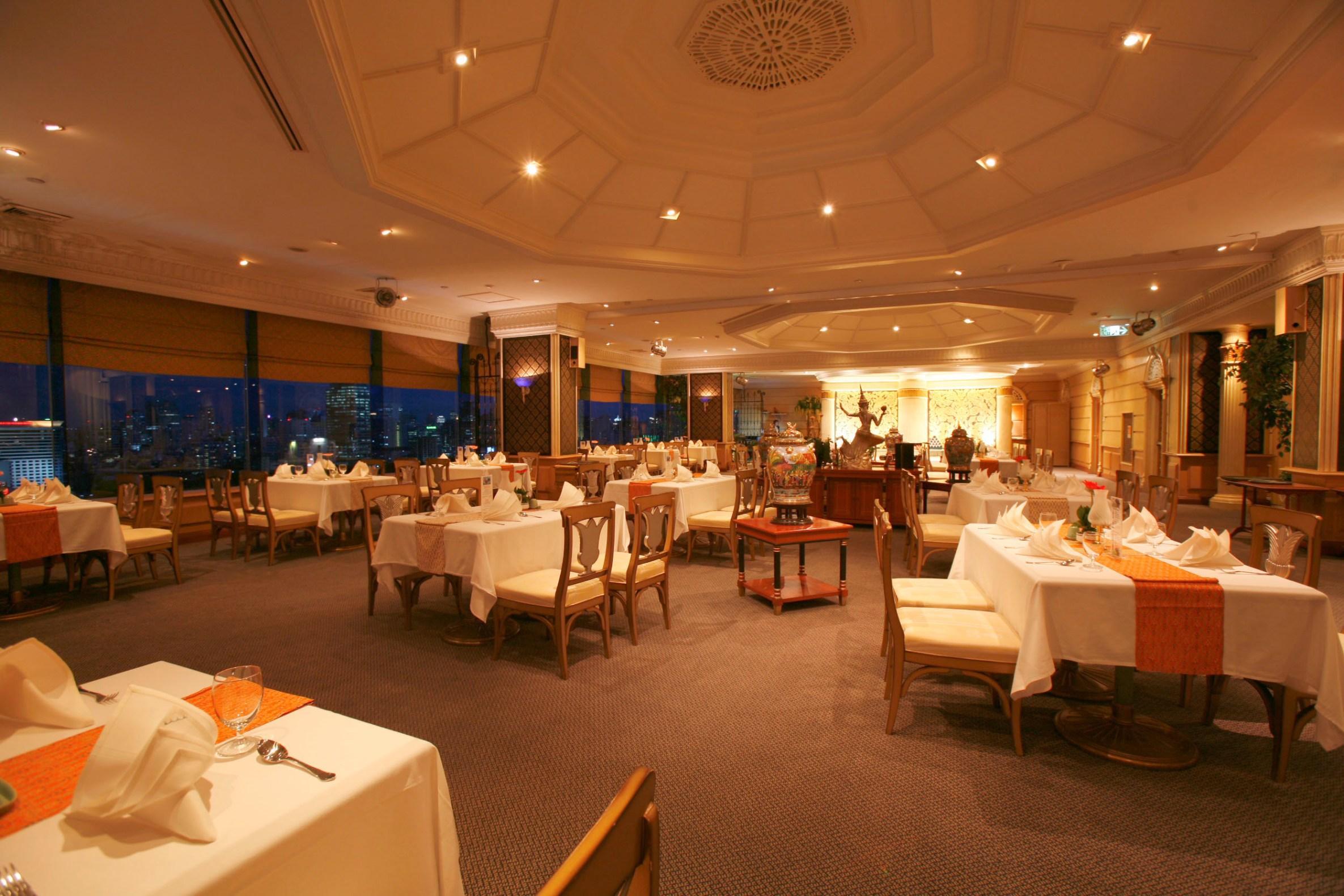 Golden Tulip Sovereign Hotel Bangkok Zewnętrze zdjęcie