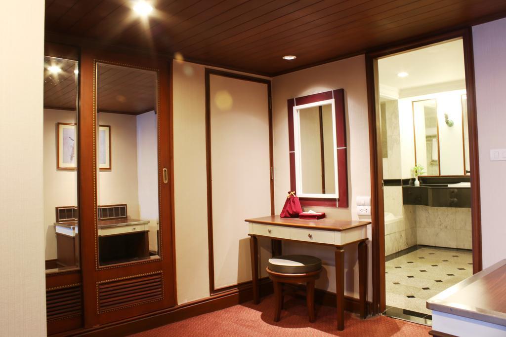 Golden Tulip Sovereign Hotel Bangkok Zewnętrze zdjęcie